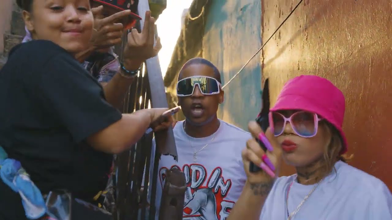 Chocoleyrol X Don Forty Five - Por Lo Cuarto (Video Oficial)