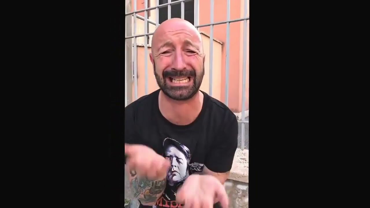 10 MINUTI e 10 SECONDI DI RISATE | Geppo Show COMPILATION