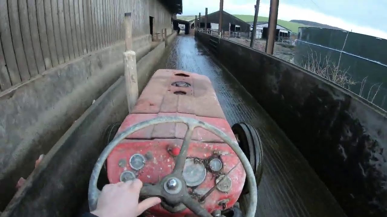 Vintage Massey 148 scraping passages, old Hardy beast.