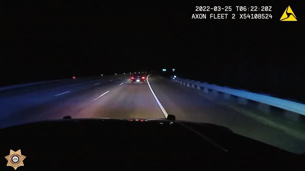 Dashcam: Suspect leads deputies on high-speed chase in Georgia