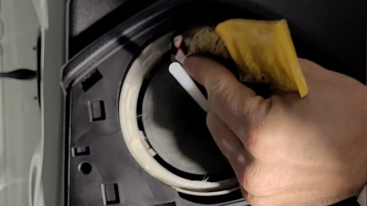 Lautsprecher reparieren ohne Türverkleidung zu entfernen Fiat bravo 2
