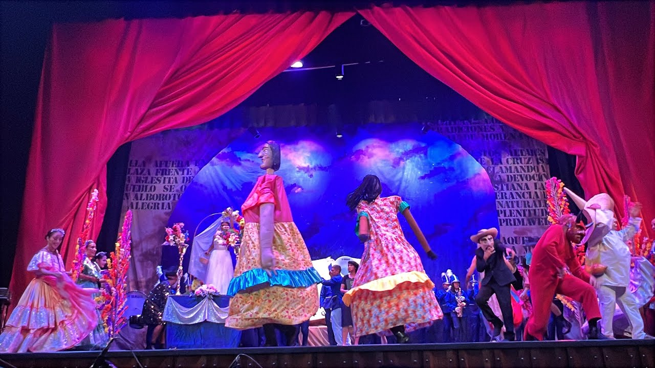 Fiestas patronales | Ballet Folklórico | viejos de agosto | Teatro Nacional 