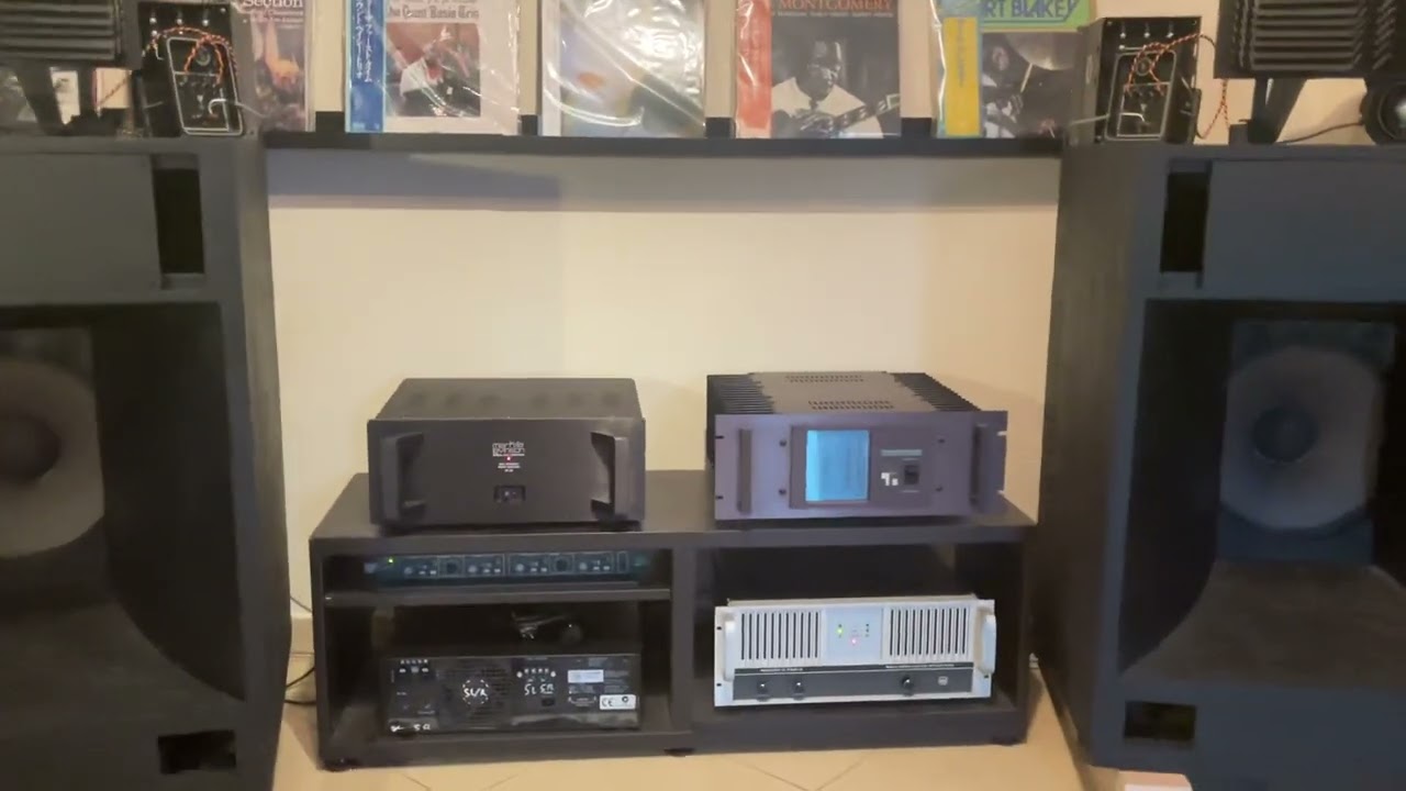 JBL4560A active system