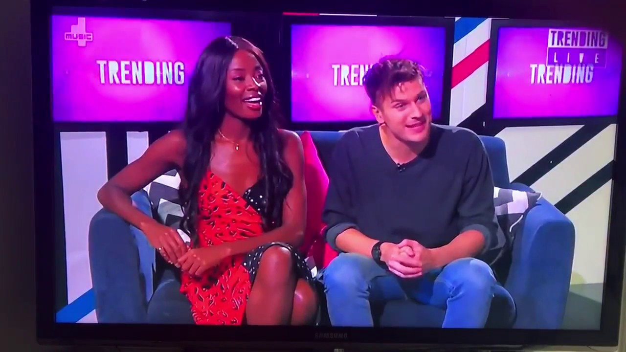 Laughter Yoga with Lotte Mikkelsen on Channel 4 4Music Trending Live