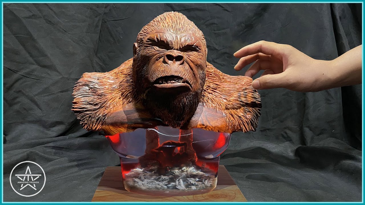 Carving a wooden #KingKong Bust & Making a #SkarKing Diorama/ Resin Art/ Polymer Clay