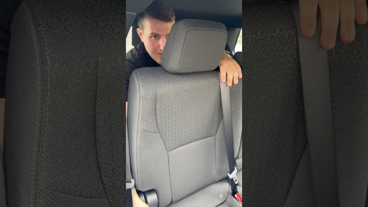 Toyota 4Runner SR5 | The 3rd row... a torture chamber? 😅