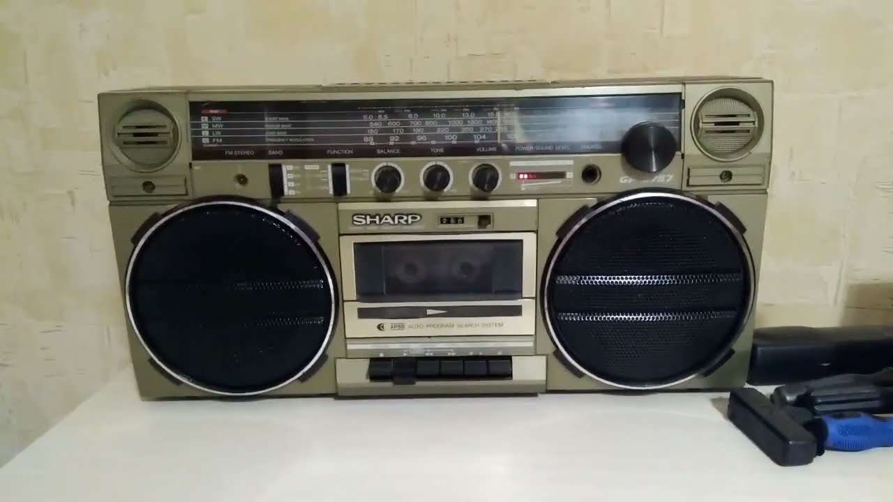 Sharp GF-5757 к покупке не рекомендую...