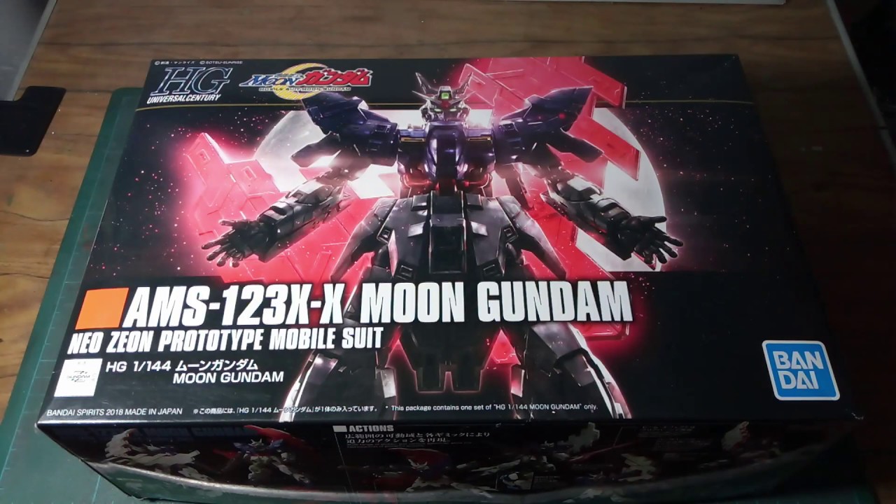 Unboxing the AMS-123X-X Moon Gundam