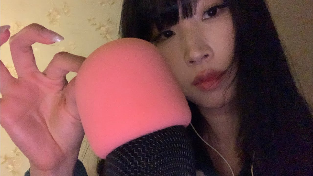 ASMR Mic Scratching foam cover with some mouth sounds