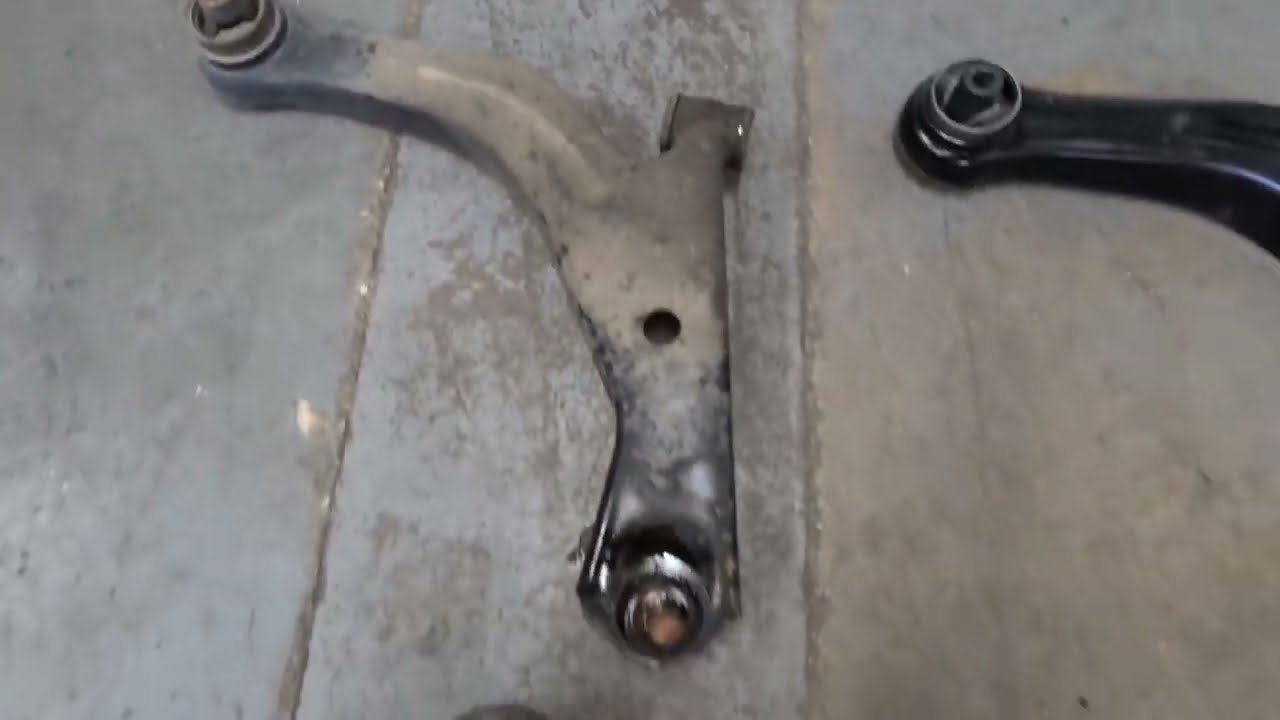 Lower Control Arms on a 2008 Ford Escape