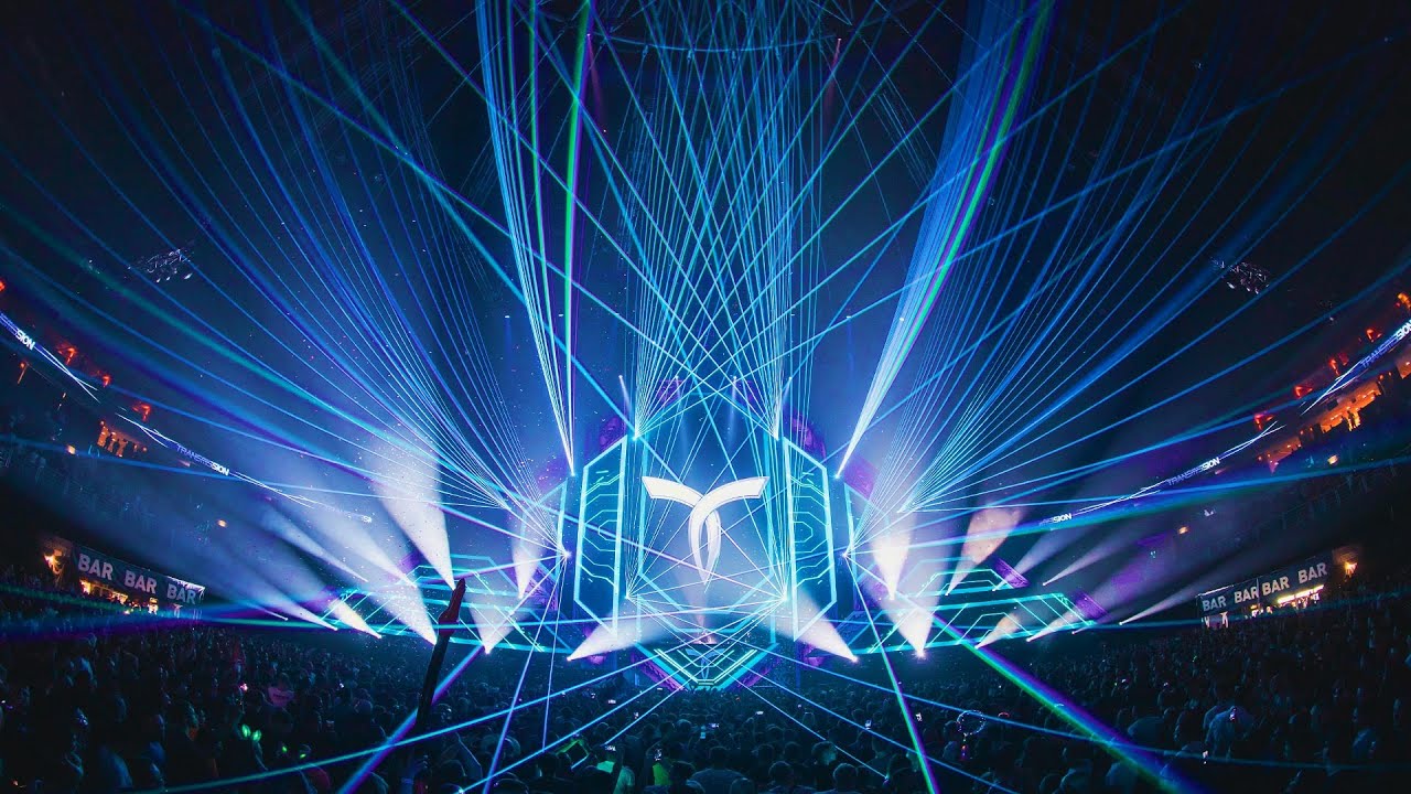 Jorn van Deynhoven plays '@tiesto - Lethal Industry (JvD Remix)' (Live at Transmission Prague 2021)