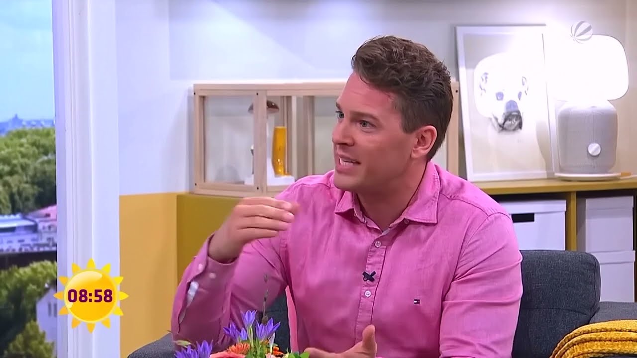Sommermärchen 2006 - Wie Stuttgart einen Kellner verliert | Sat .1  Frühstücksfernsehen 8 Uhr 50