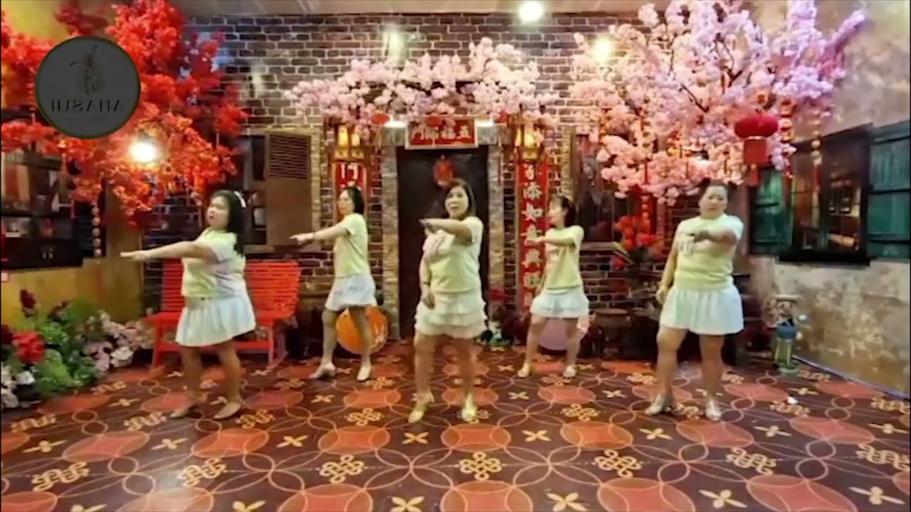 福氣马上来 ( FU QI MA SHANG LAI ) line dance / choreografer Ana sui / oerfom Ana sui dance club