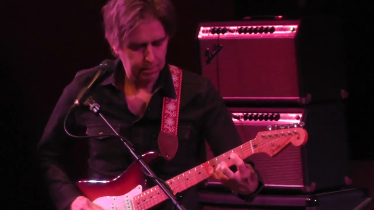 Eric Johnson 