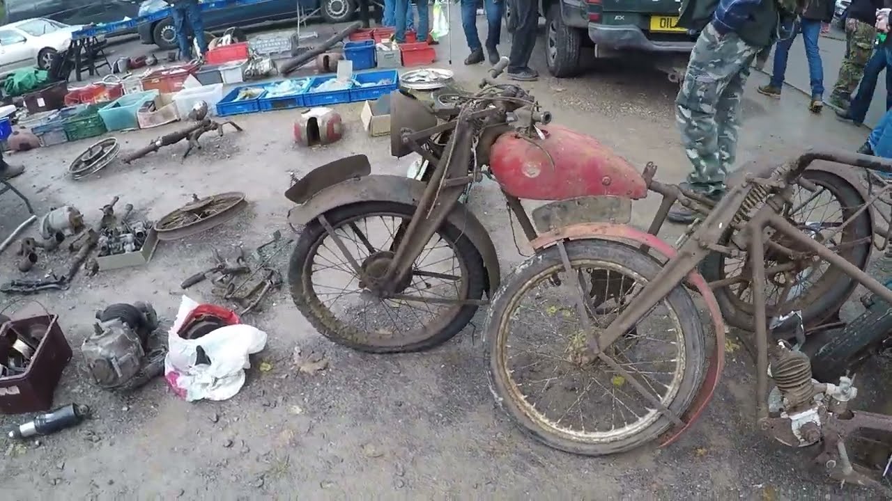 VMCC Autojumble.Bath & West Showground.4/11/23.