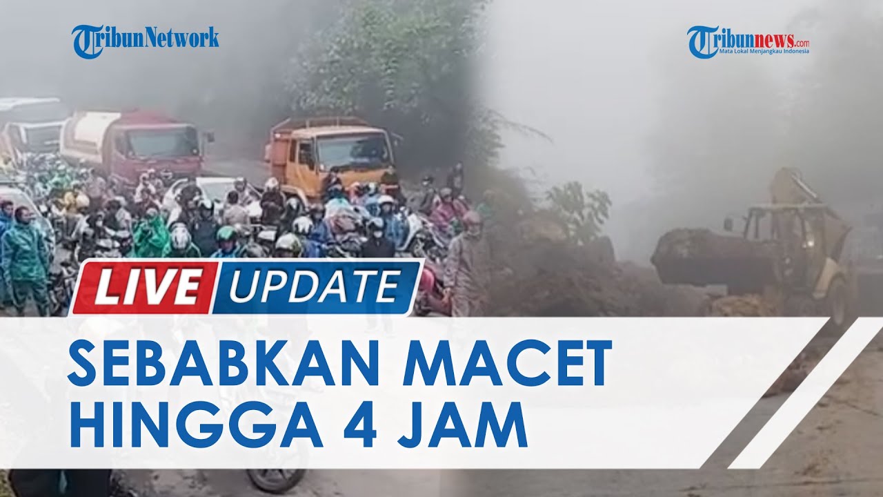 Kondisi Jalan Padang-Solok Lubuk Kilangan seusai Terjadi Longsor, Badan Jalan Tertimbun Material