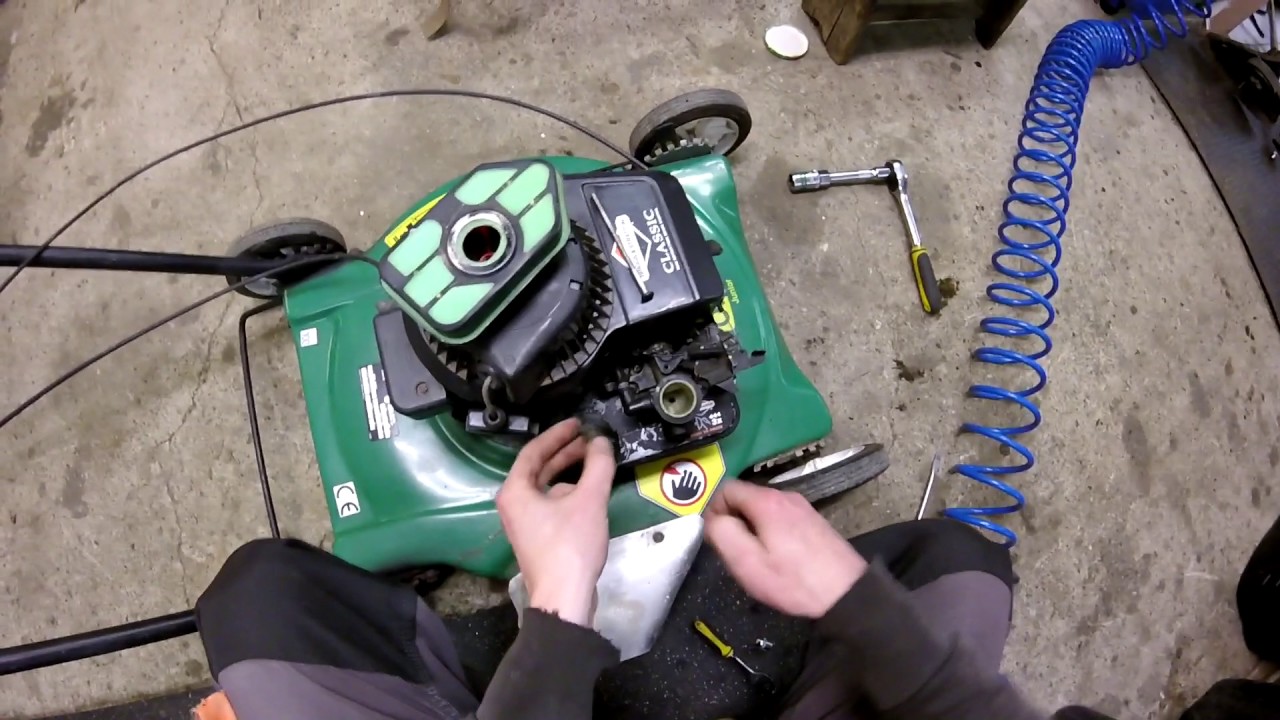 Briggs & Stratton motoros fűnyíró javítása
