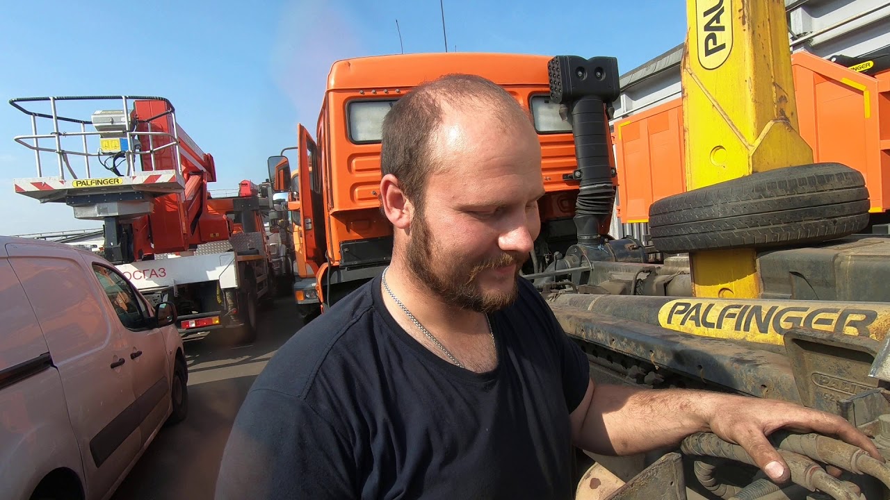 Крюковой погрузчик Palfinger PALIFT T22. Ремонт электроники. Жить будет :-)