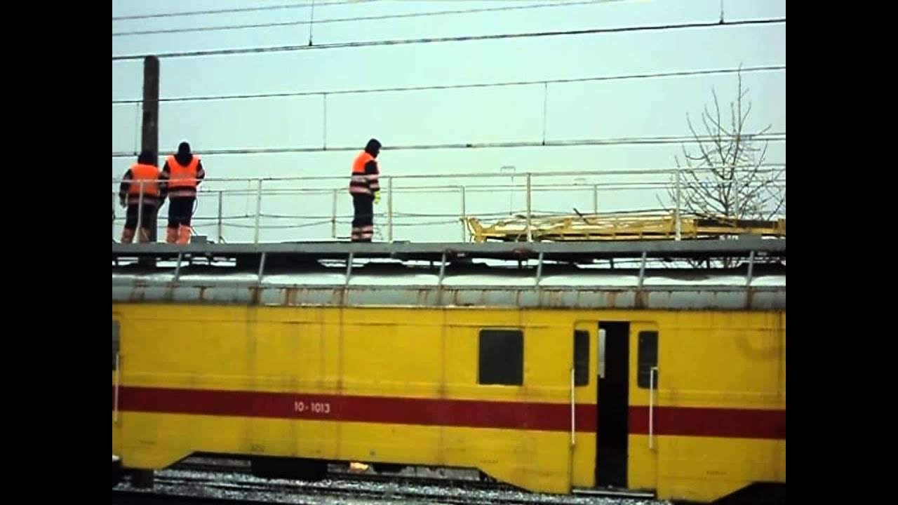 Odladzanie sieci trakcyjnej w Sieradzu
