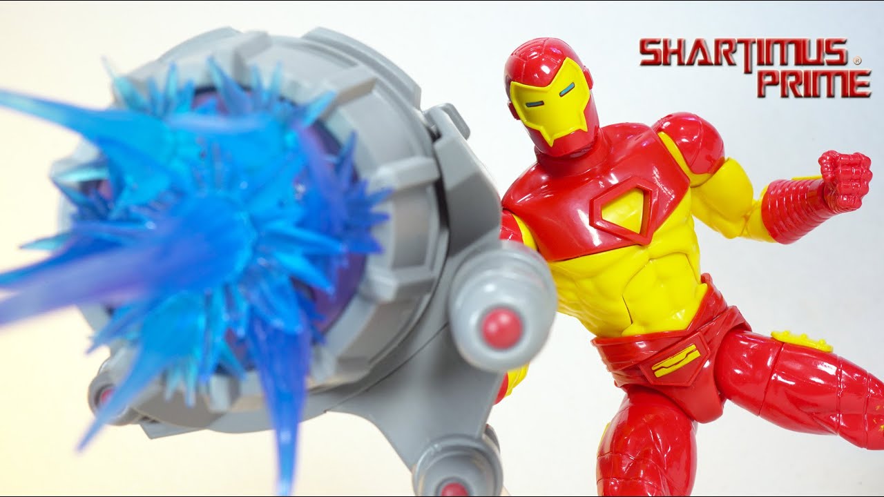 Marvel Legends Iron Man Proton Cannon Deluxe Marvel vs Capcom Retro Figure Review