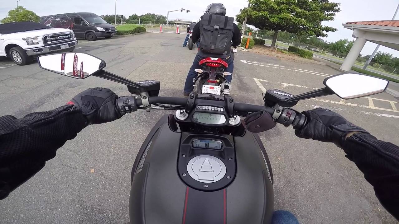 Ducati Diavel Carbon test ride at A&S Motorcycles[Motovlog]