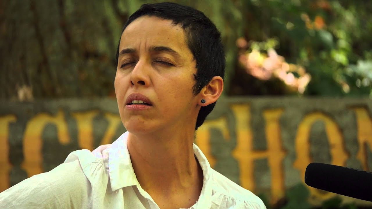 Edna Vazquez - Corriente (Live on KEXP @Pickathon)