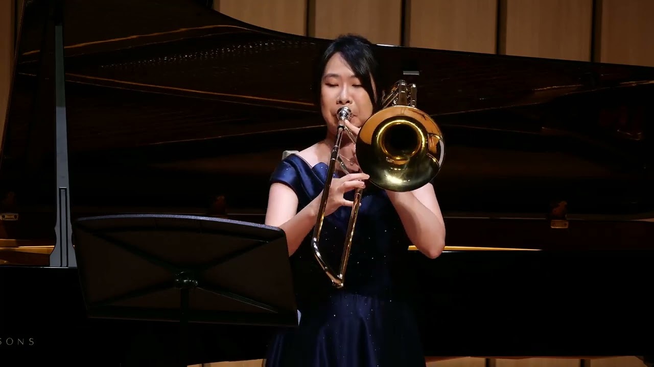 Carolina Calvache -Trombonsillo