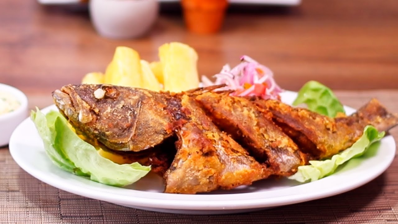 Cabrilla frita con yuca y salsa criolla receta rápida y fácil| A LA COCINA.