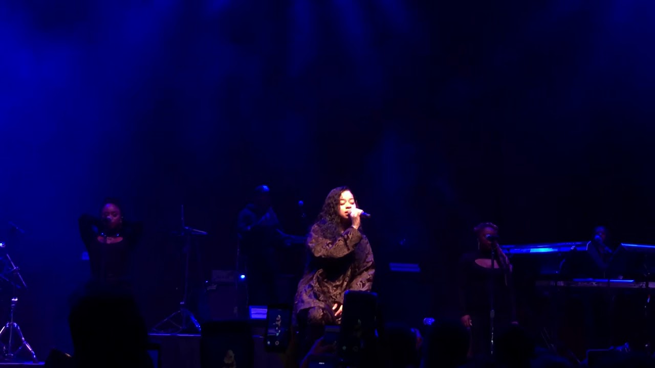 Ella Mai “Whatchamacallit” live at the Fillmore 3-15-19