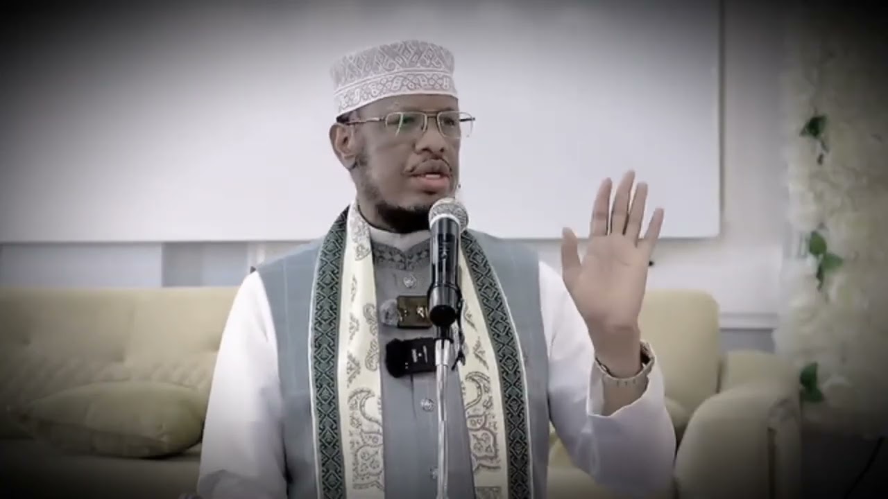 Sheekh Umalow Khilaafka Udhexeeya Ahlus Sunnah & Ahlul Bidca  Miyaa Lamid Ah Kan!? Sh. Saciid Naxwe