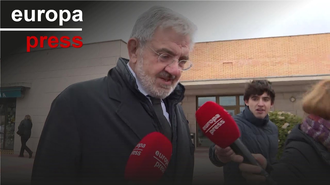 Carlos García Revenga se despide de Fernando Gómez-Acebo: 