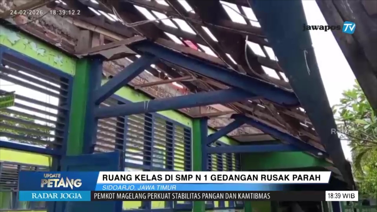 Ruang Kelas di SMPN 1 Gedangan Rusak Parah Akibat Digrogoti Rayap
