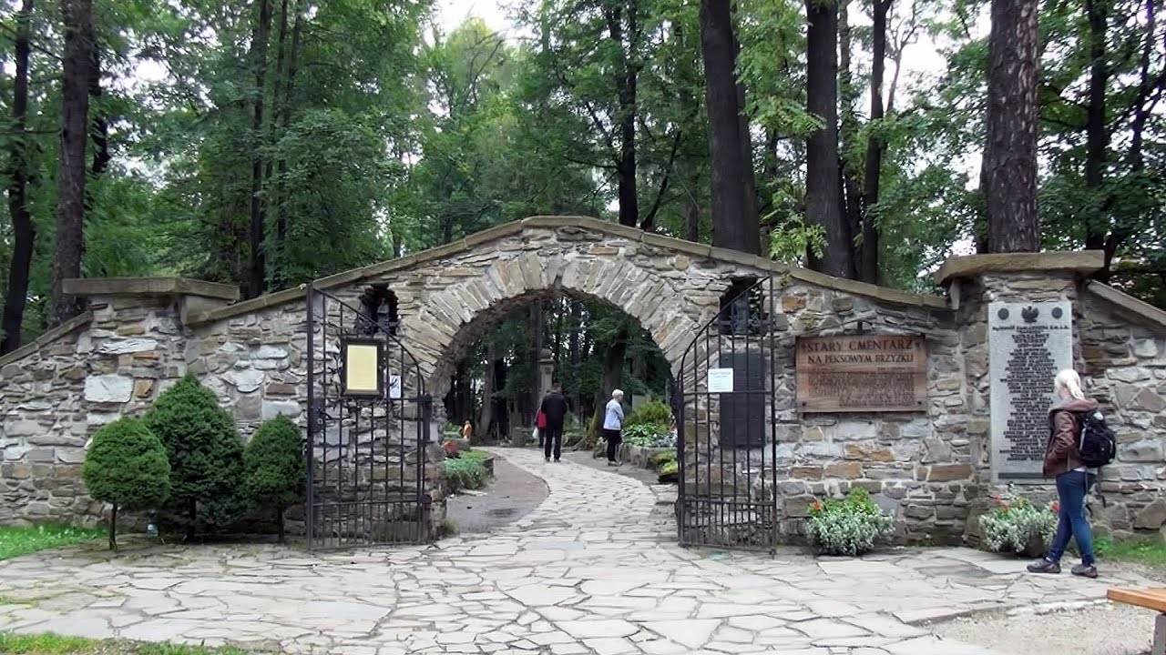 Old Cemetery / Cmentarz Zasłużonych na Pęksowym Brzyzku, Zakopane, Poland / Polska