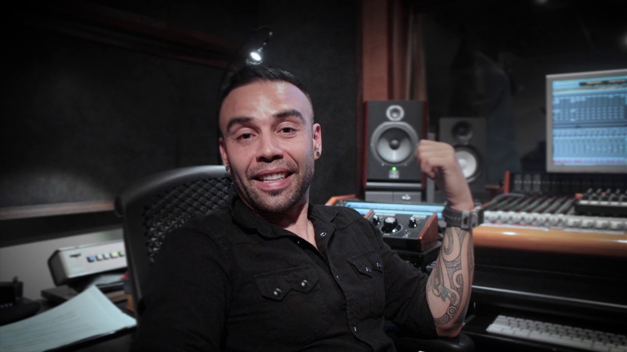 Tony Escapa ¡Conoce de este baterista de grandes ligas!