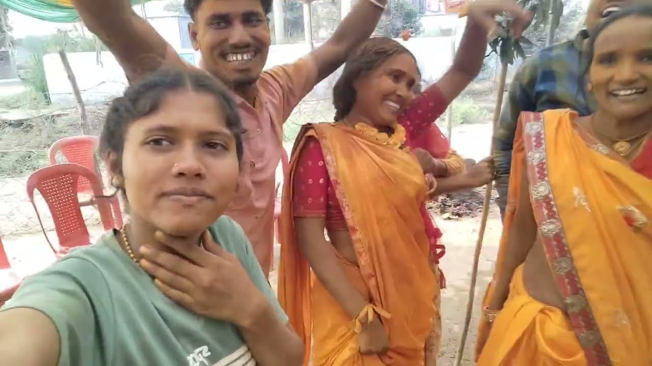 Chikat nacha madva nachai 😍😃 #cg #vlog # viral #trending #sad #shadi #vidai