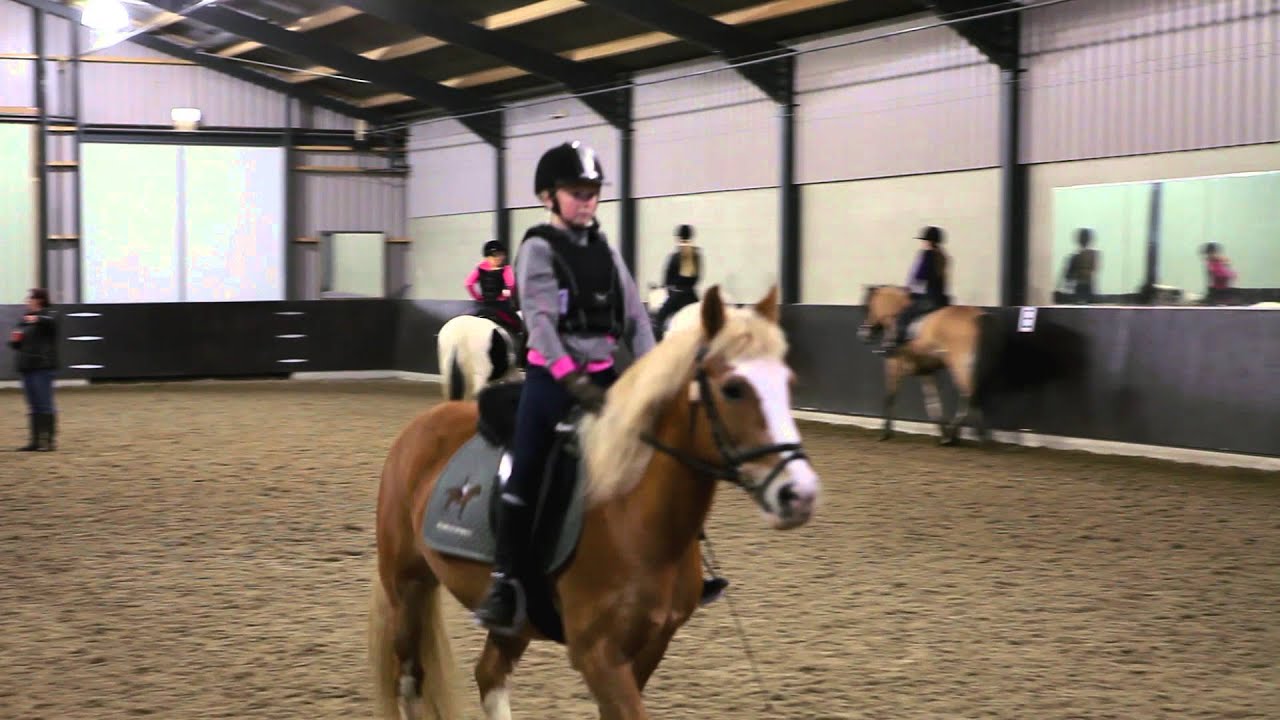 Pony rijden op het Blauw Gele Vendel