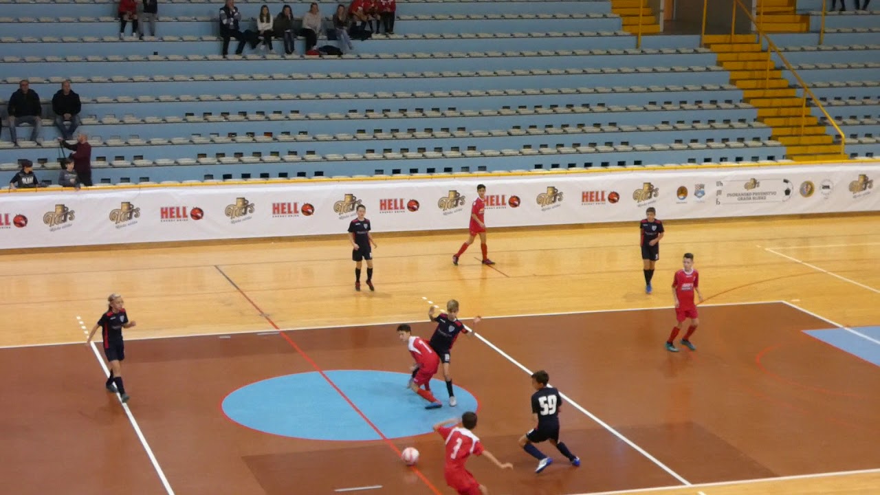 Dvoransko: Zamet 1 - Halubjan crveni