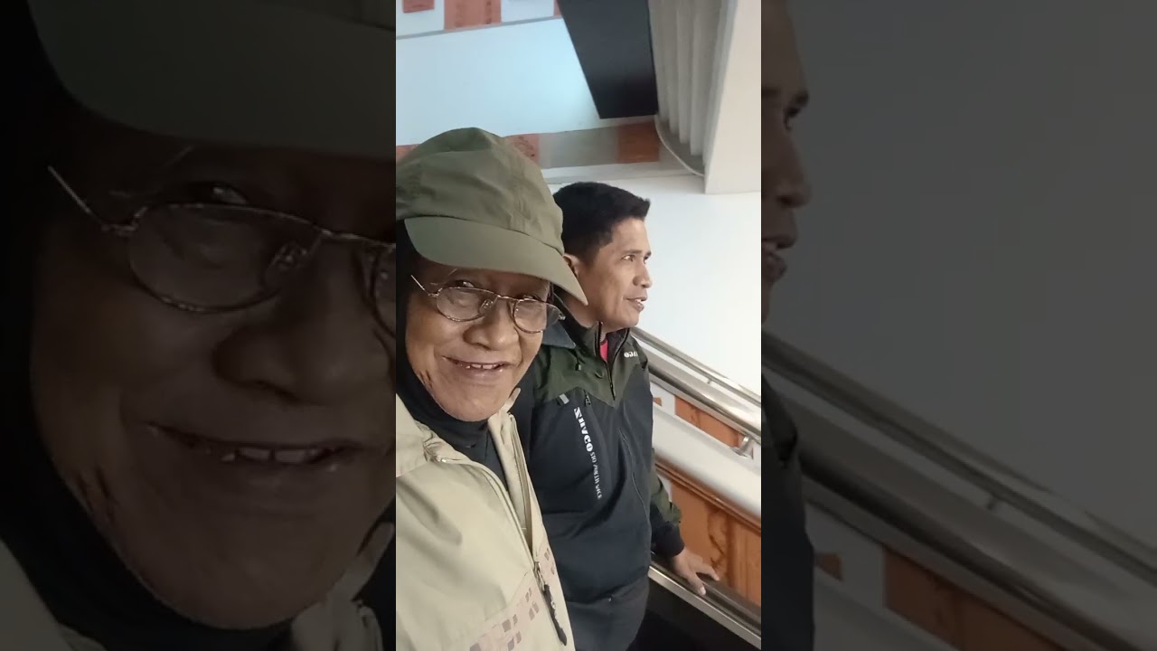 Keluar dari Pesawat menuju Pengambilan begasi,dan mampir di toilet 😀✈️