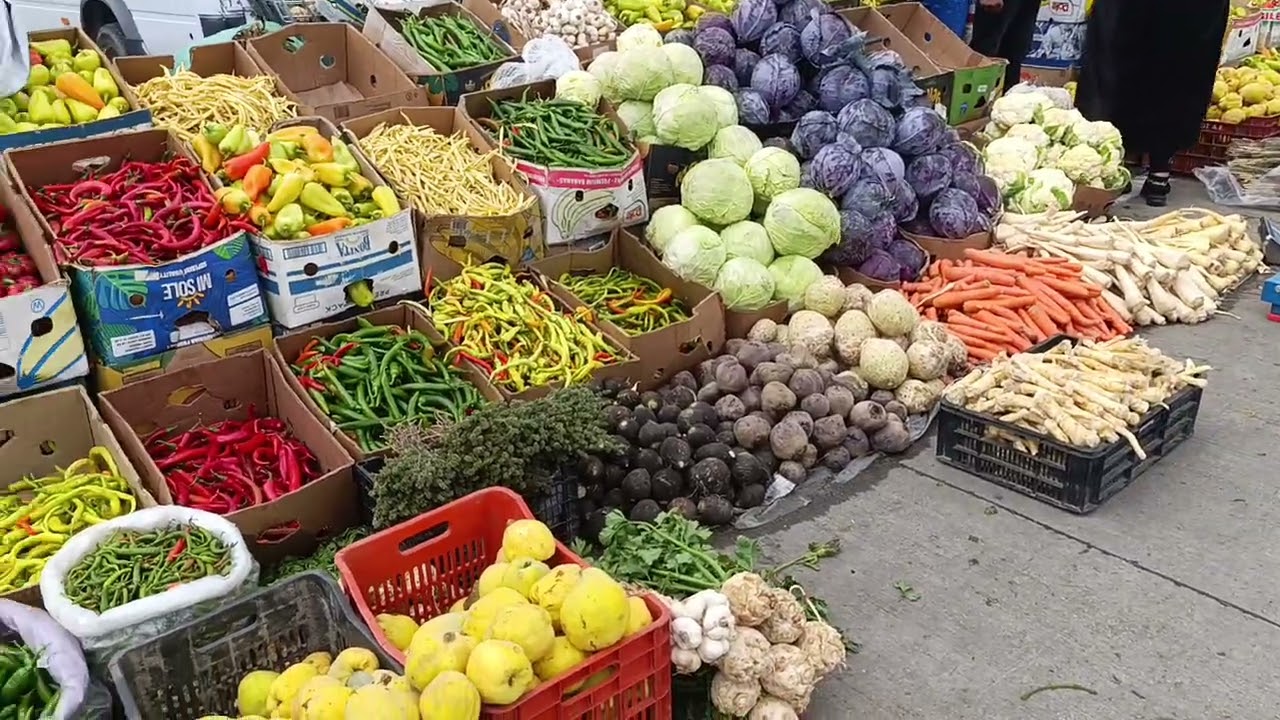 Iată ce îți poți cumpăra pentru a pune la borcan sau pentru consum toamna din târgul/piata Pucheni