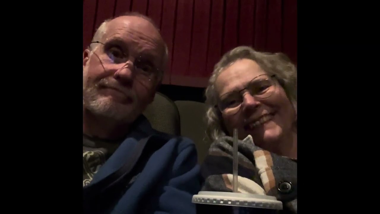 We old people relax at the cinema!
