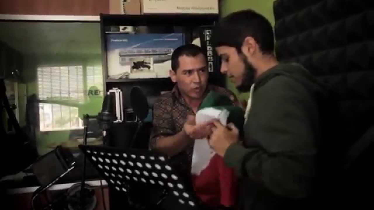 Entertainment. Promo. Ricardo Mena.