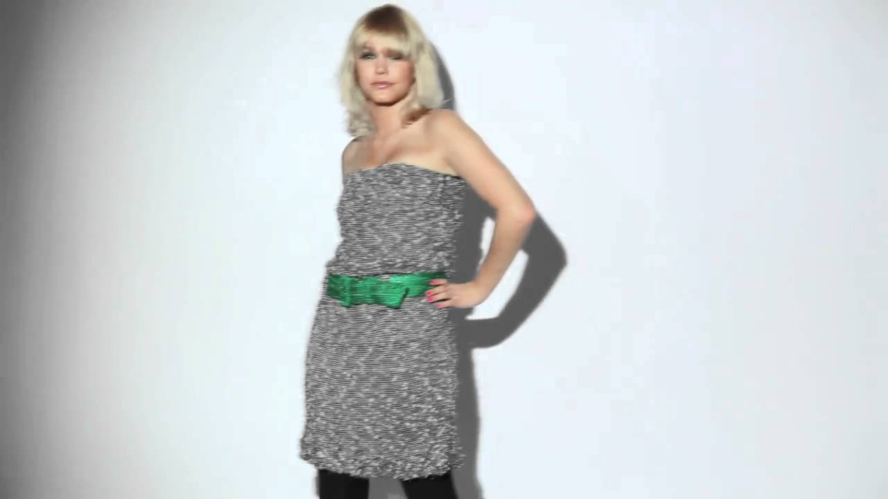 fashion designer black and white knit dress style