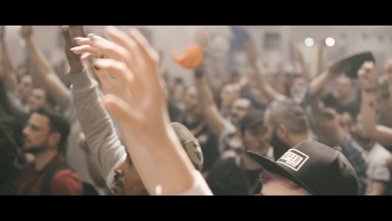 Sixth Lick Truth or Pear Launch by Six Licks at The Vaper Expo UK