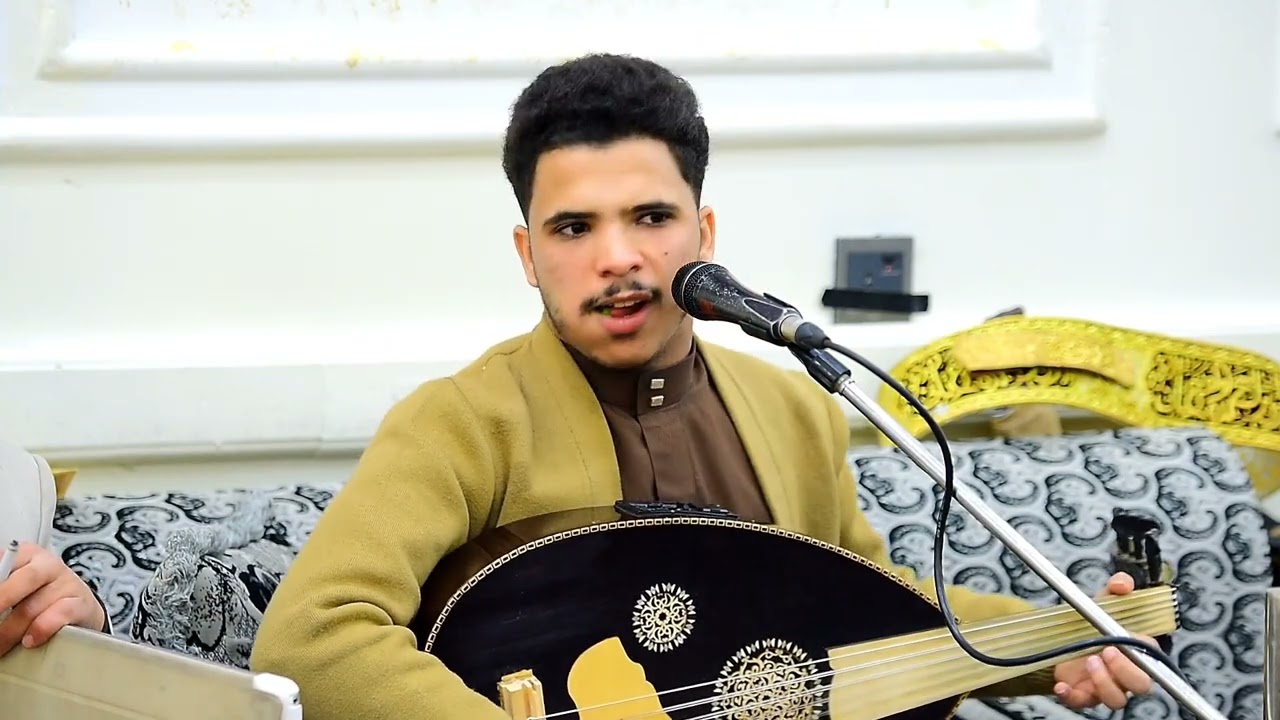 ايوه ايوه انا لك وانت لي بين اقلك /الفنان احمد عطران 