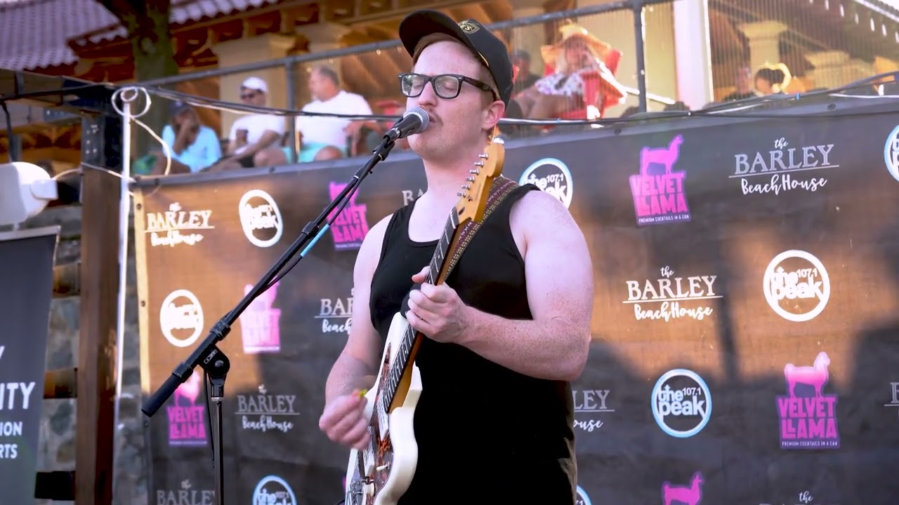 Lamont Landers - (Sittin' On) The Dock of The Bay (Otis Redding Cover) (Peak Summer Session)
