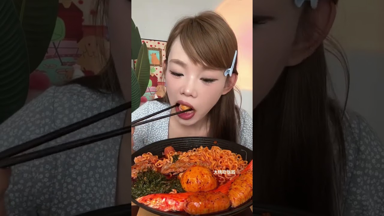 #noodles #foodsharing #asmrspicy #mukbang