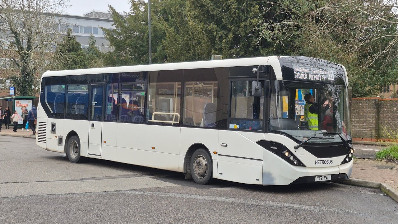 Metrobus ADL Enviro200 MMC | 6759 (YX21 RVL) | Route 10