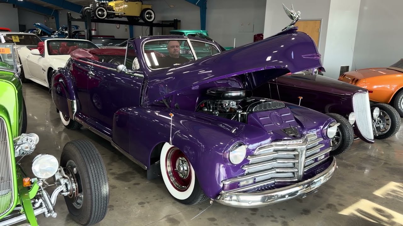 1948 Chevrolet Fleetmaster Cabriolet start Up & Walk Around