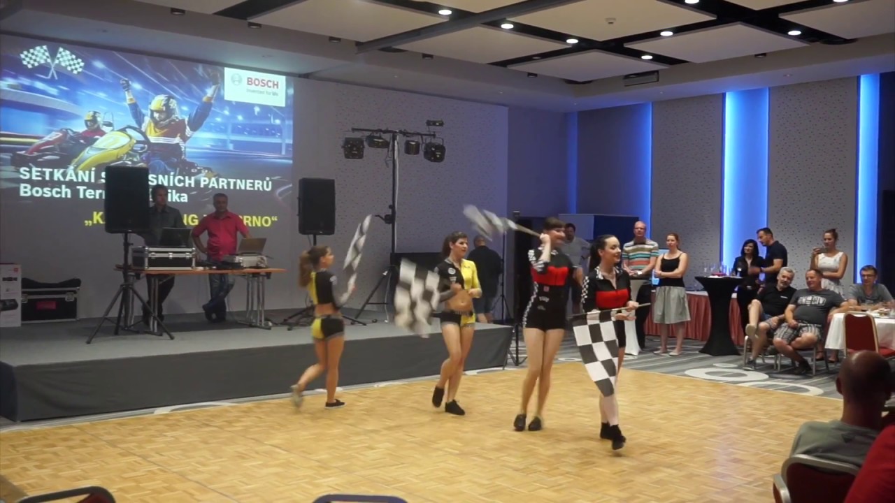 Rinas Dance - grid girls