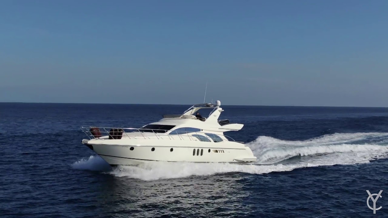 Azimut 62 Fly -2006 for sale @ Yacht Consultant